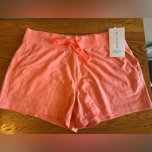 NWT Athleta Balance 4in Shortie Shorts, Medium
